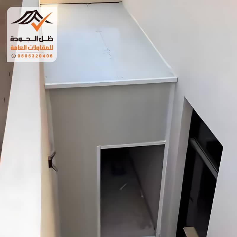 غرفة مخزن ساندوتش بانل